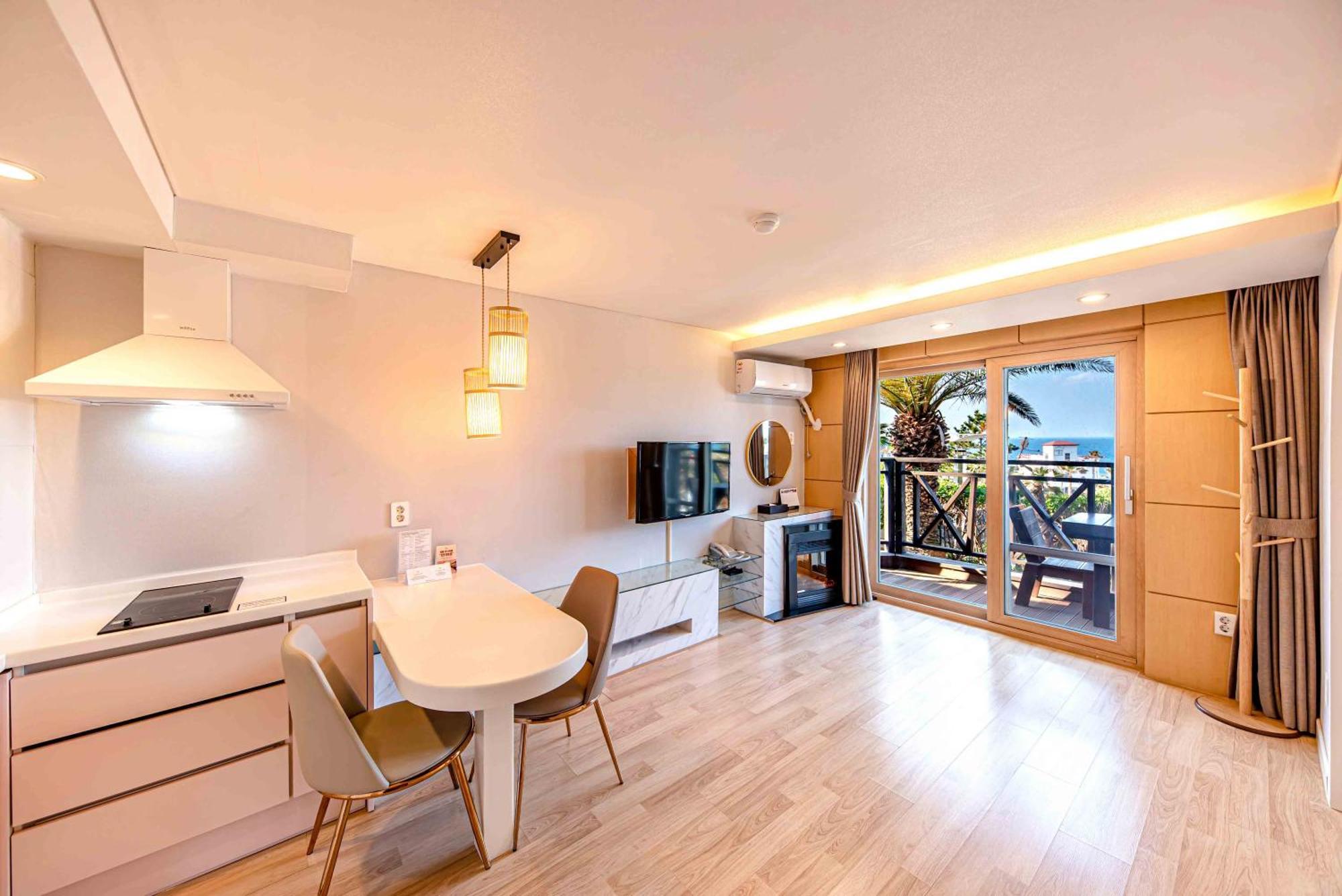 Dyne Resort Jeju Buitenkant foto