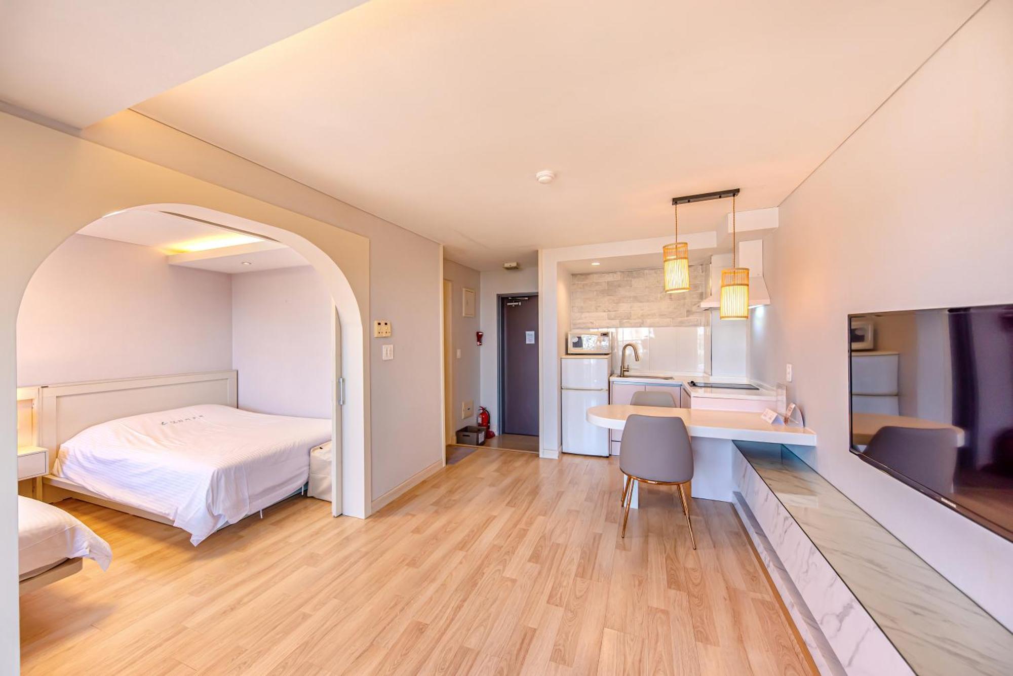 Dyne Resort Jeju Buitenkant foto